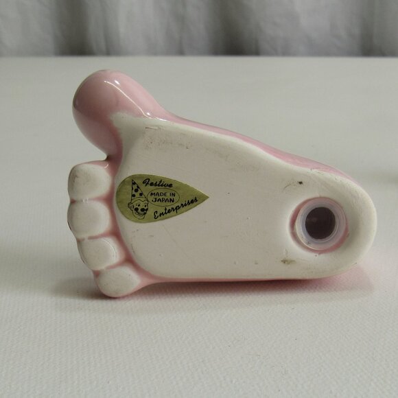 Feet Salt & Pepper Shakers - I Walked My Feet off At Natural Bridge Caverns - Picture 3 of 8